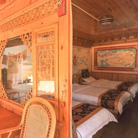 Tibet Guesthouse 虎跳峡卓玛客栈 Σάνγκρι-Λα Εξωτερικό φωτογραφία