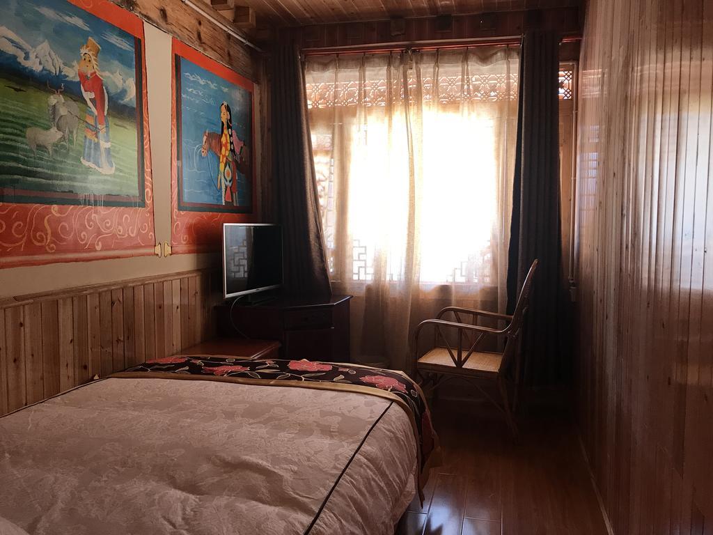 Tibet Guesthouse 虎跳峡卓玛客栈 Σάνγκρι-Λα Εξωτερικό φωτογραφία